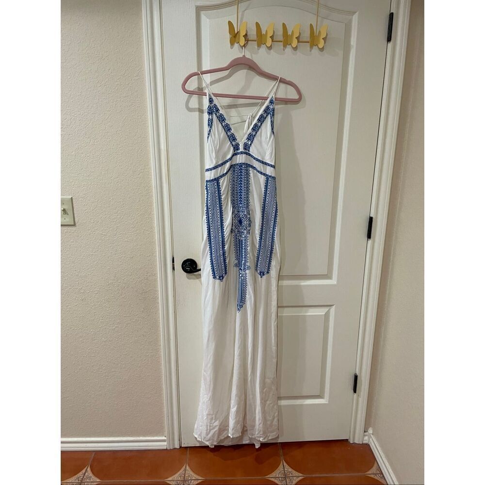 Azulu Tonopah Dress Desert Rose White Blue Embroidered Maxi Resort Viscose NWT S